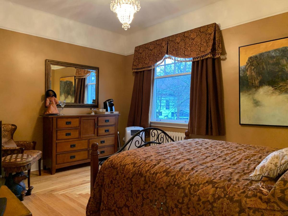 Monroe House Executive Guest Suites سانت جونس المظهر الخارجي الصورة
