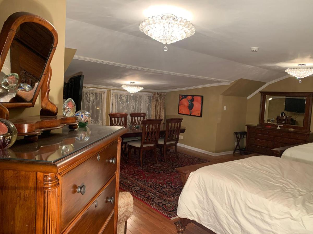 Monroe House Executive Guest Suites سانت جونس المظهر الخارجي الصورة