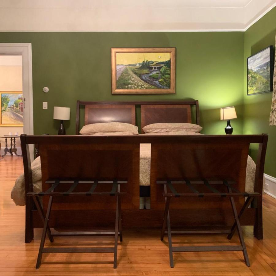 Monroe House Executive Guest Suites سانت جونس المظهر الخارجي الصورة