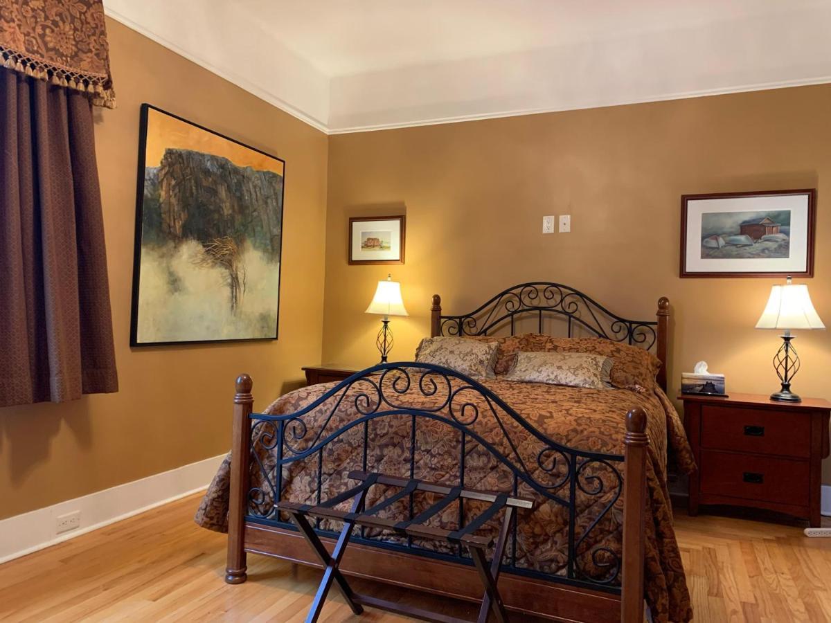 Monroe House Executive Guest Suites سانت جونس المظهر الخارجي الصورة