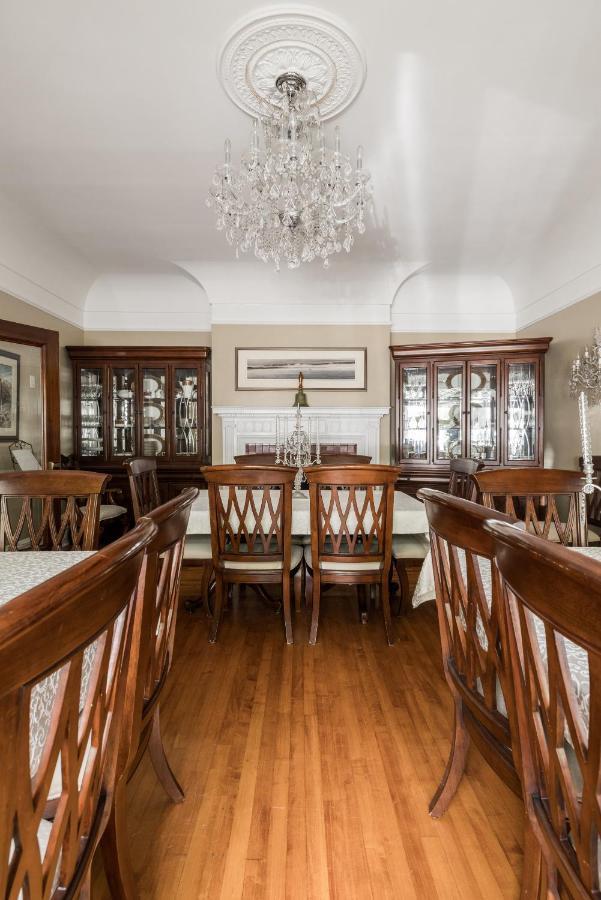 Monroe House Executive Guest Suites سانت جونس المظهر الخارجي الصورة