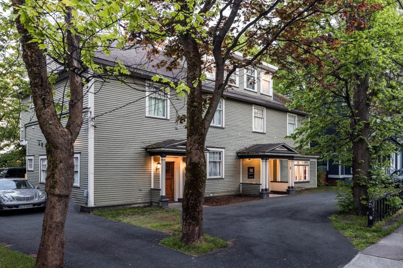 Monroe House Executive Guest Suites سانت جونس المظهر الخارجي الصورة